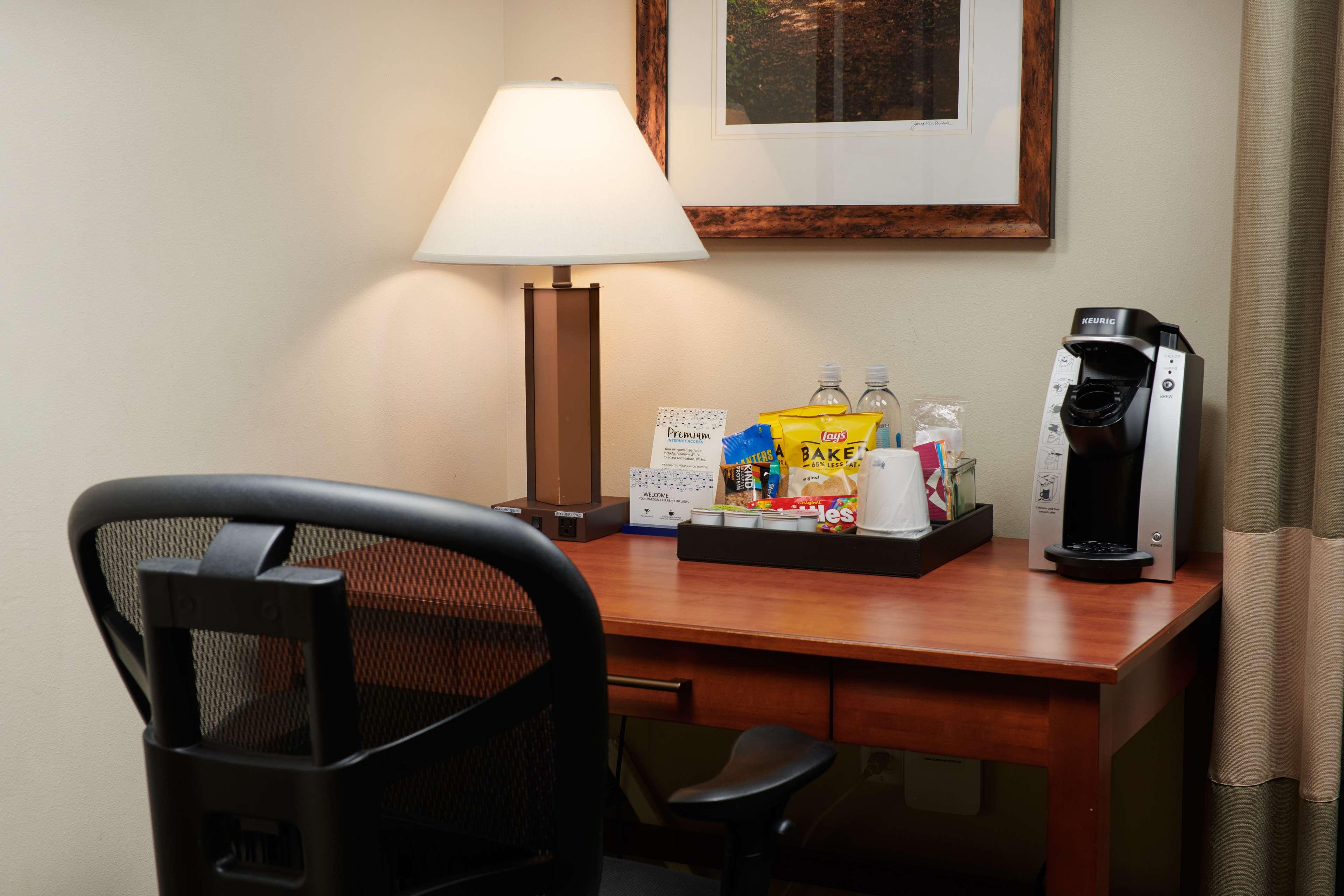 Hampton Inn And Suites Salem Eksteriør bilde
