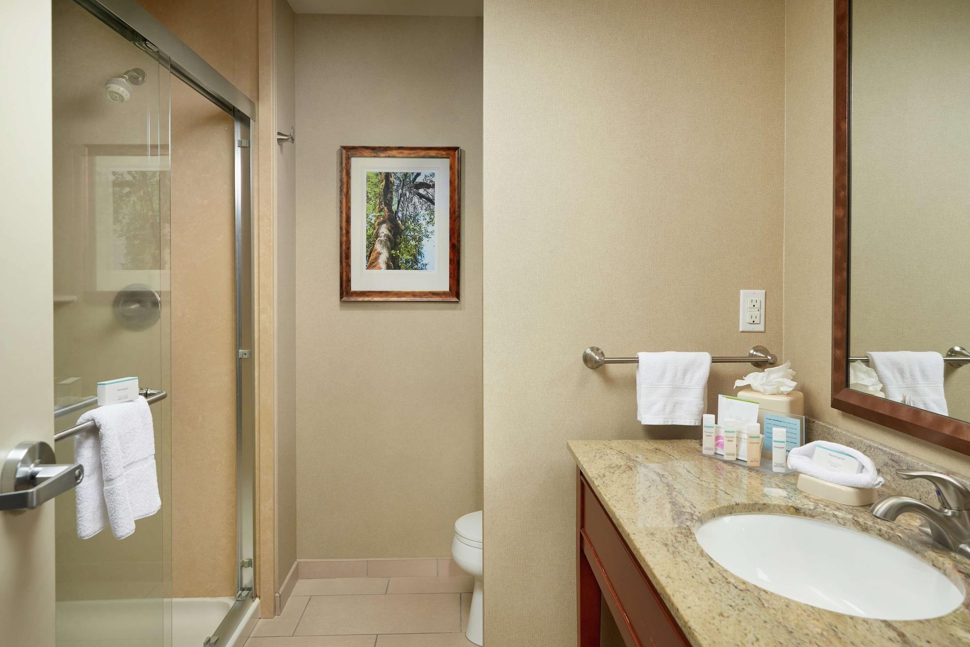 Hampton Inn And Suites Salem Eksteriør bilde